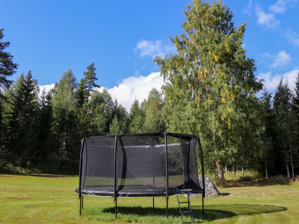 Trampoline Removal in Melbourne