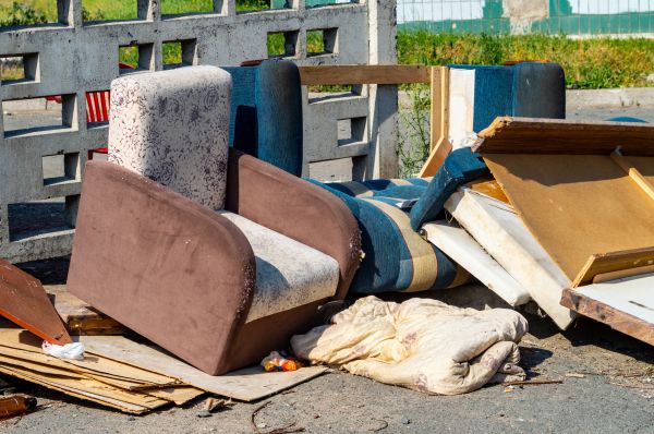 Outdoor Furniture Disposal in Melbourne